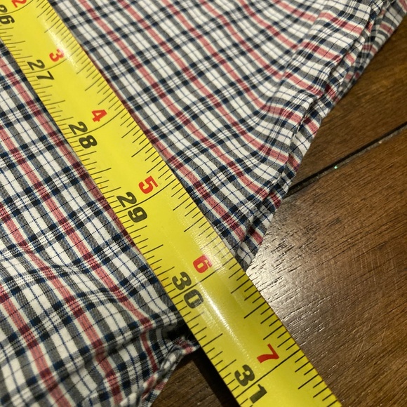 Cinch - button up black and red plaid size Large Men's shirt - Picture 7 of 7